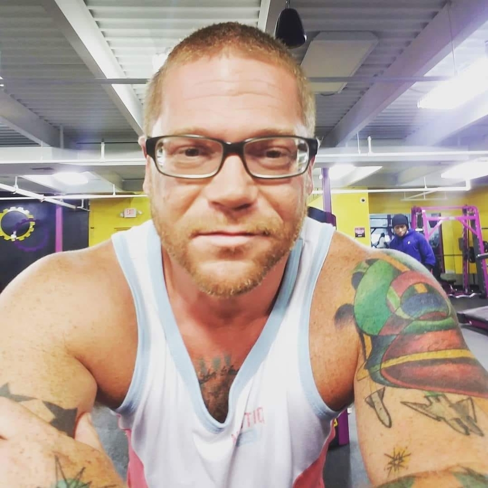 Meet your Posher, Max